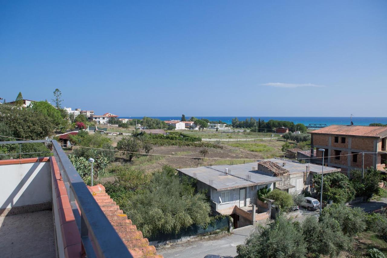 Appartamenti Giusi Con Giardino O Veranda Madonna della Catena Екстериор снимка